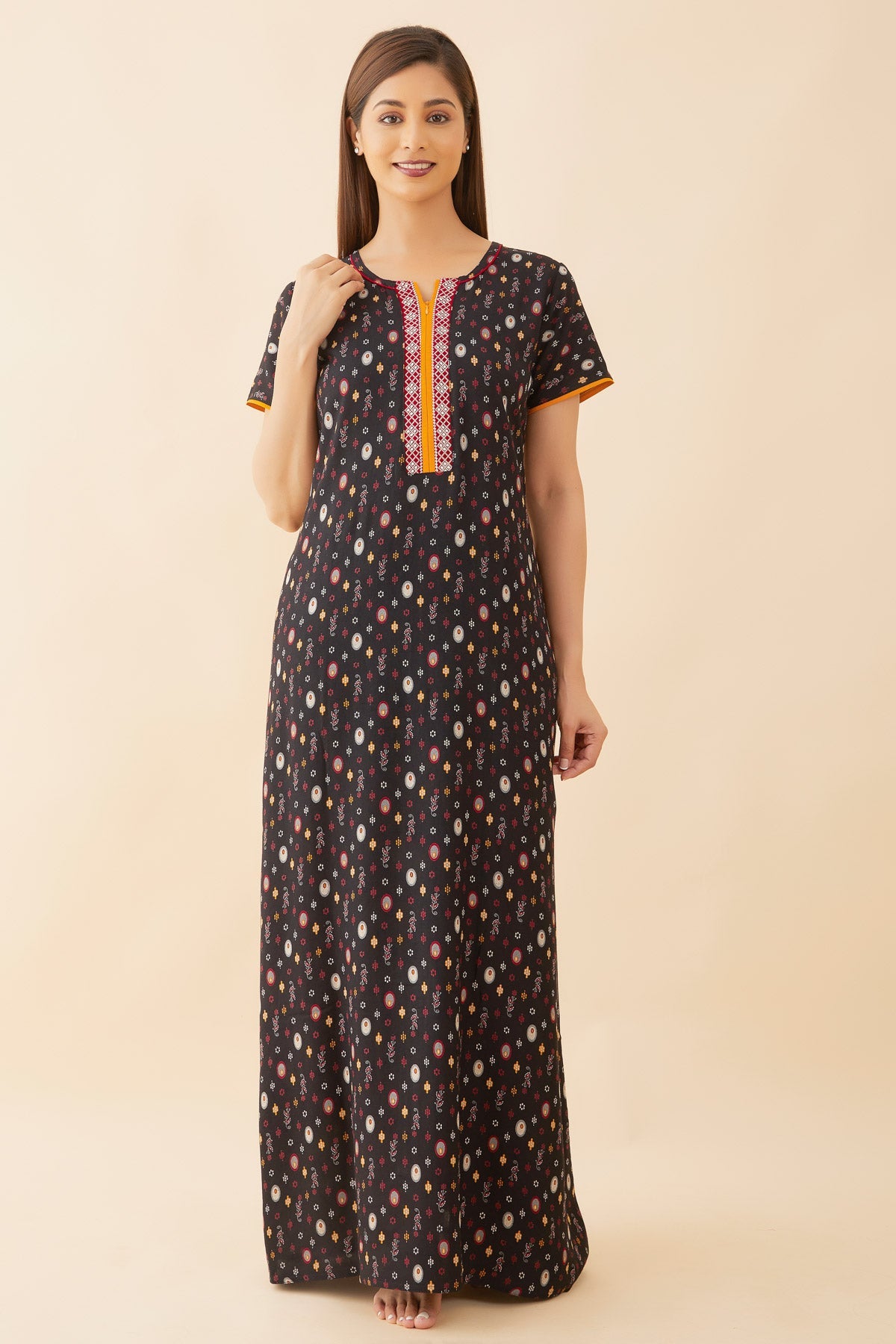 All Over Geometric Print With Contrast Embroidered Yoke Nighty - Black