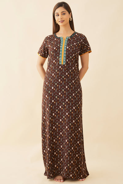 All Over Geometric Print With Contrast Embroidered Yoke Nighty Brown