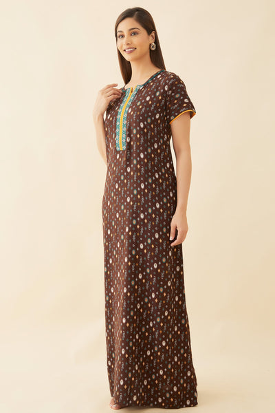All Over Geometric Print With Contrast Embroidered Yoke Nighty - Brown