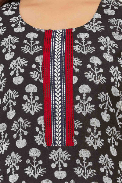 All Over Block Printed With Embroidered Yoke Nighty - Black