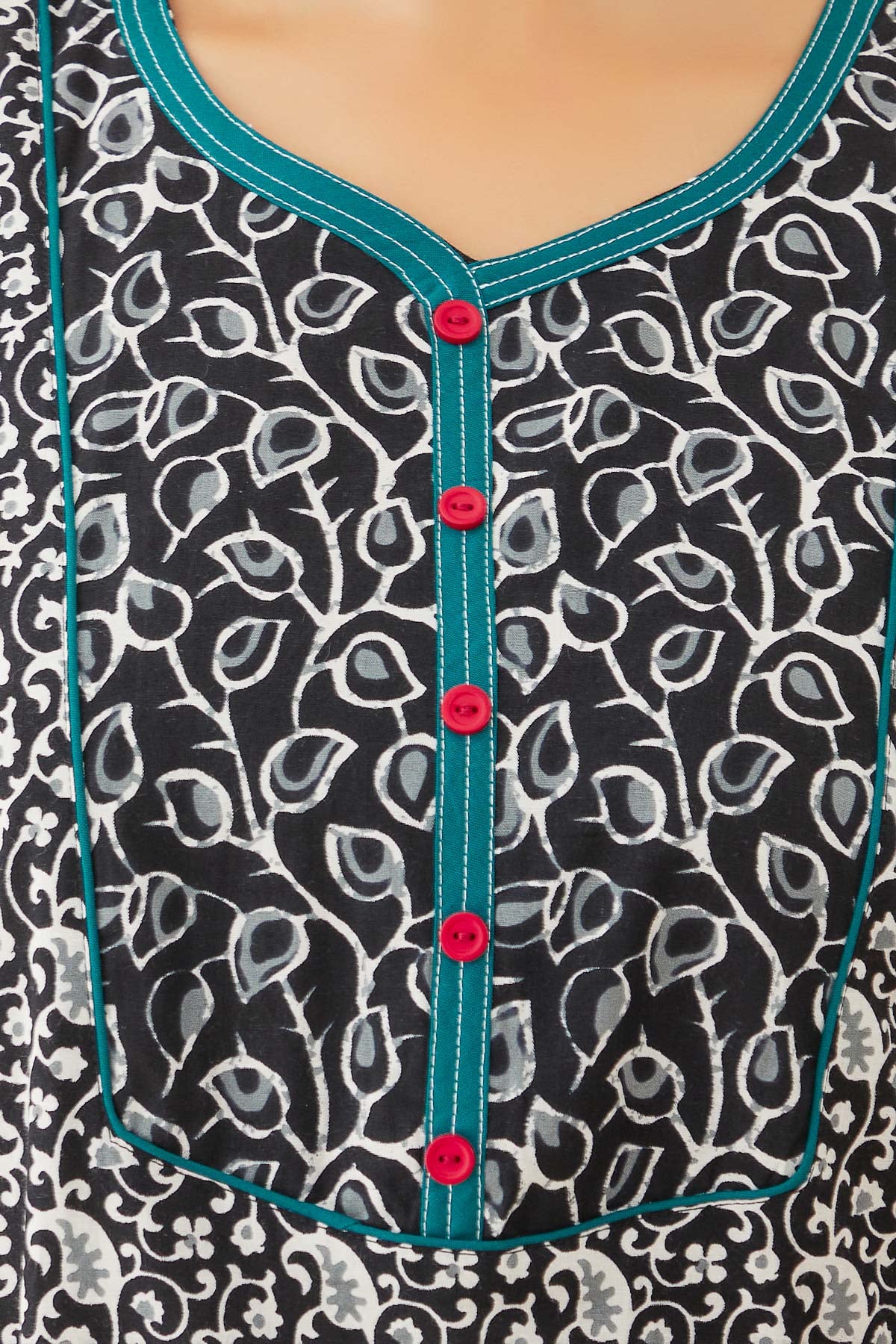 All Over Paisley Printed Nighty - Green