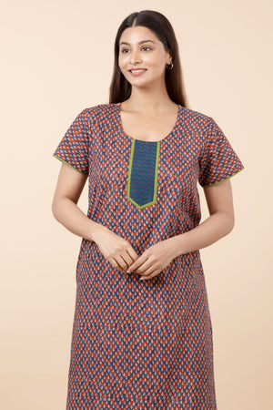 Geometric Printed Cotton Nighty - Maroon