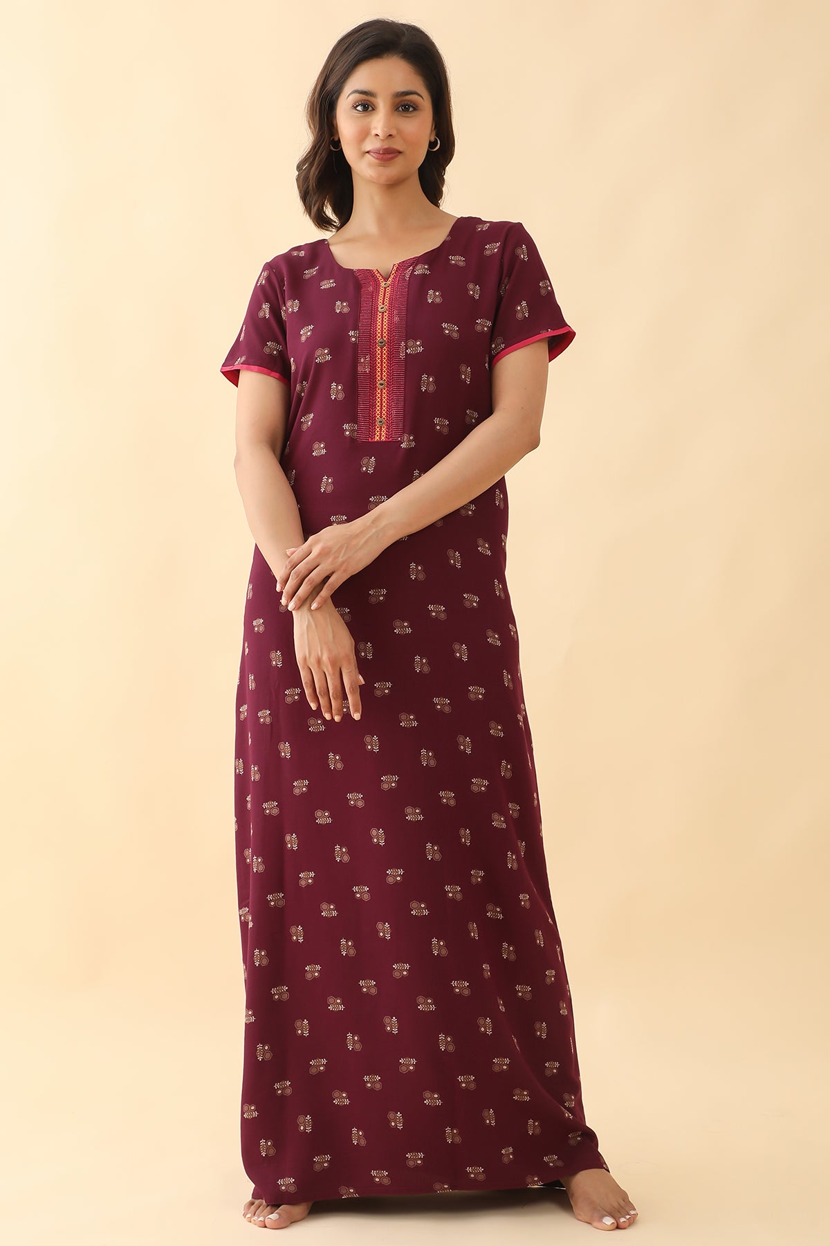 All Over Geometric Print With Embroidered Yoke Nighty Maroon
