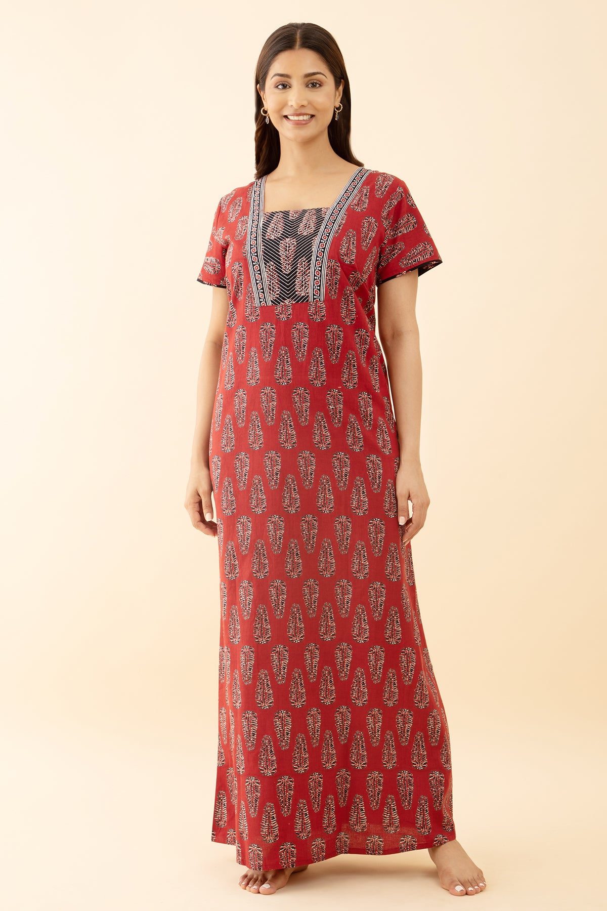 Contrastic Printed Square Neck Cotton Nighty in Red Ajrakh