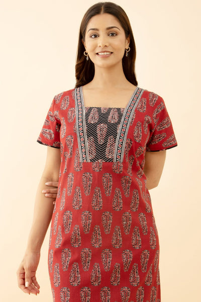 Contrastic Printed Square Neck Cotton Nighty in Red Ajrakh