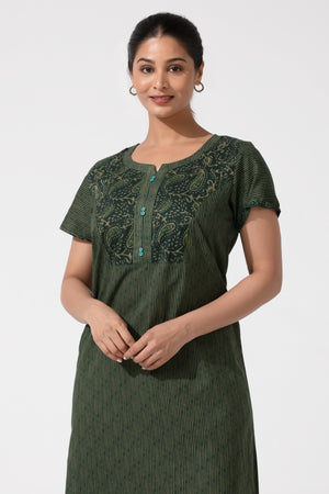 Green Printed Cotton Nighty with Button Yoke & Relaxed Fit