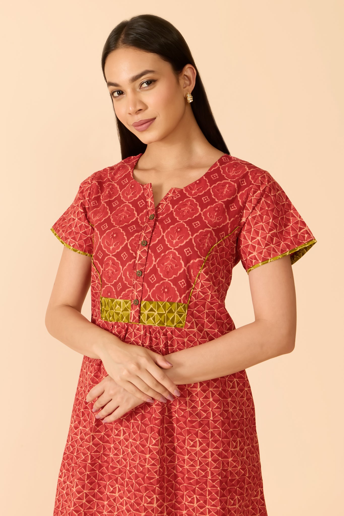 RED GEOMETRIC COTTON NIGHTWEAR WITH FLORAL YOKE