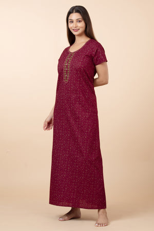 All Over Flroal Printed Nighty - Maroon