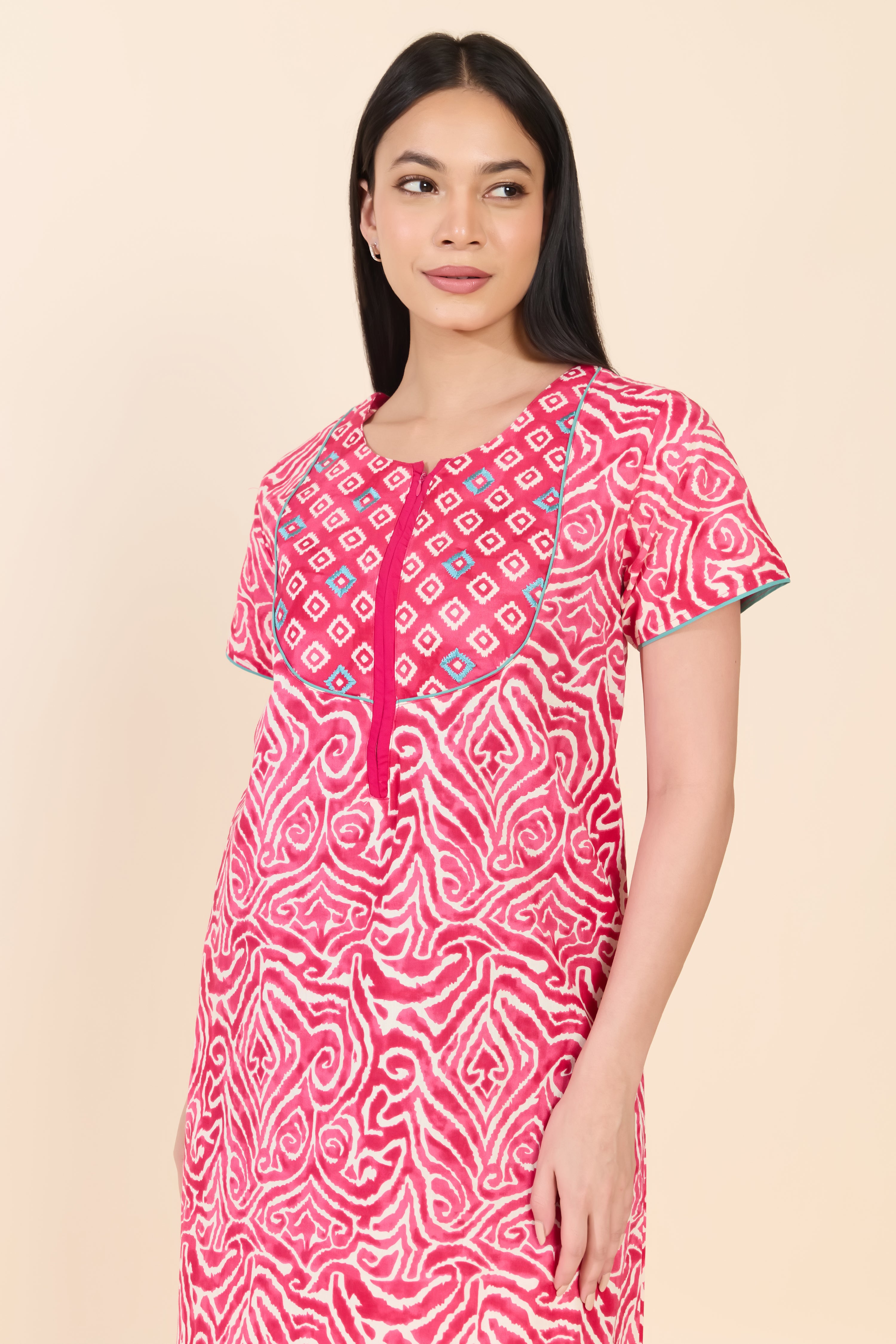PINK ABSTRACT PRINTED COTTON NIGHTWEAR