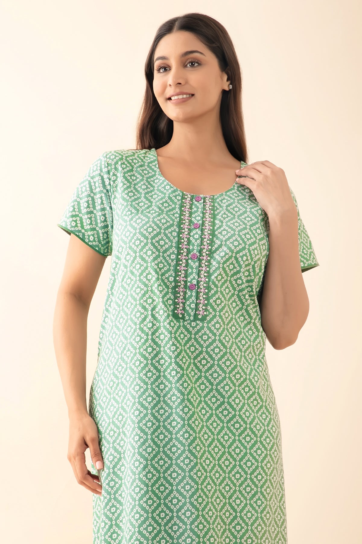 Bandhani Printed Floral Embroidered Nighty - Green