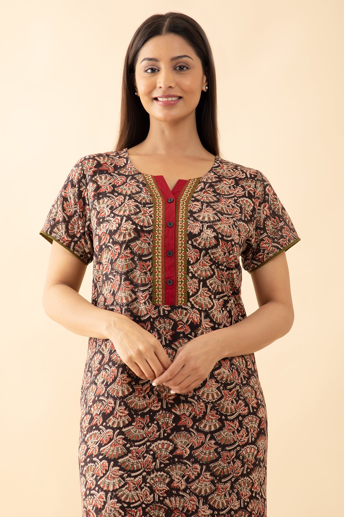 Kalamakri Printed & Embroidered Nighty - Black