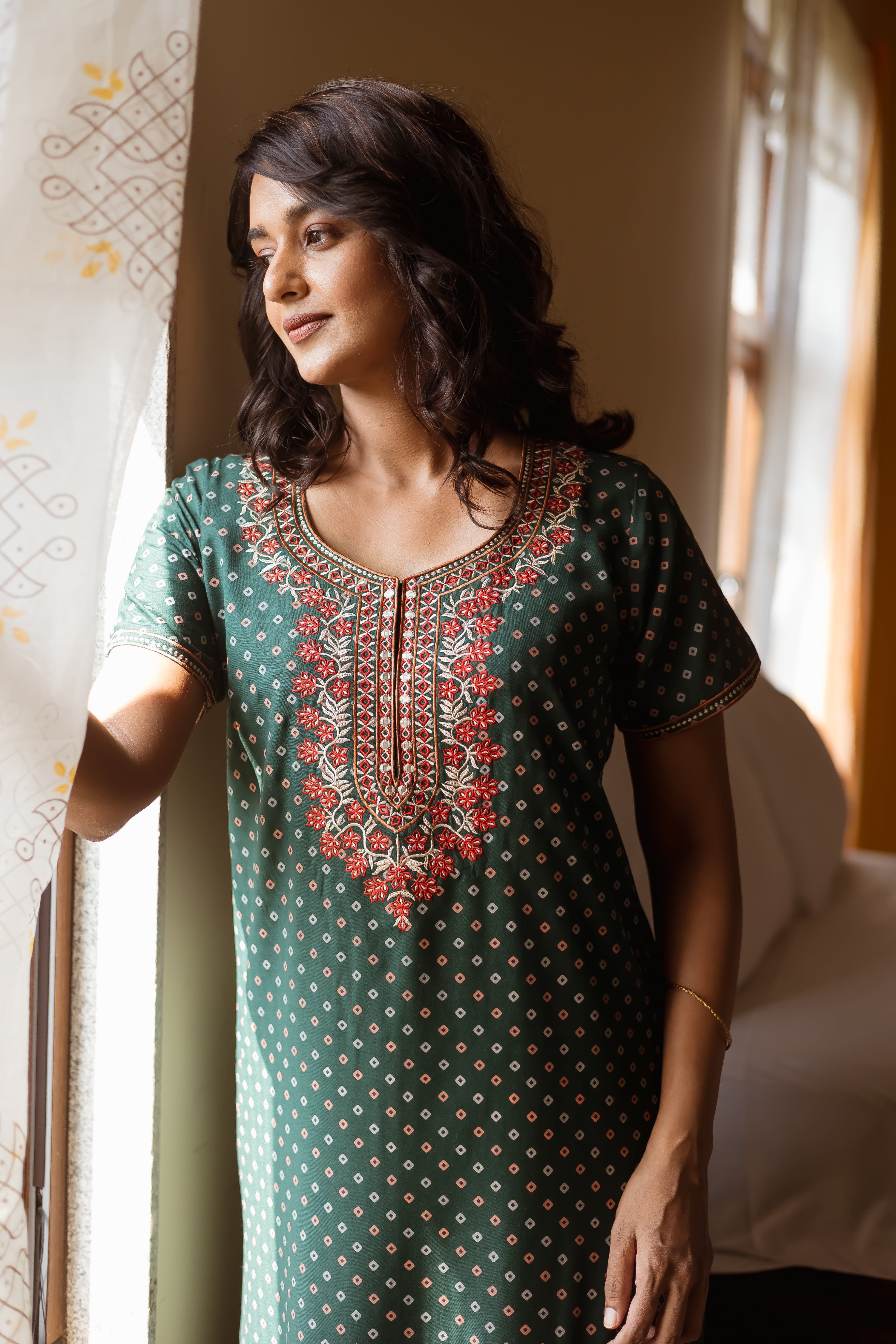 Bandhani Printed & Embroidered Nighty - Green