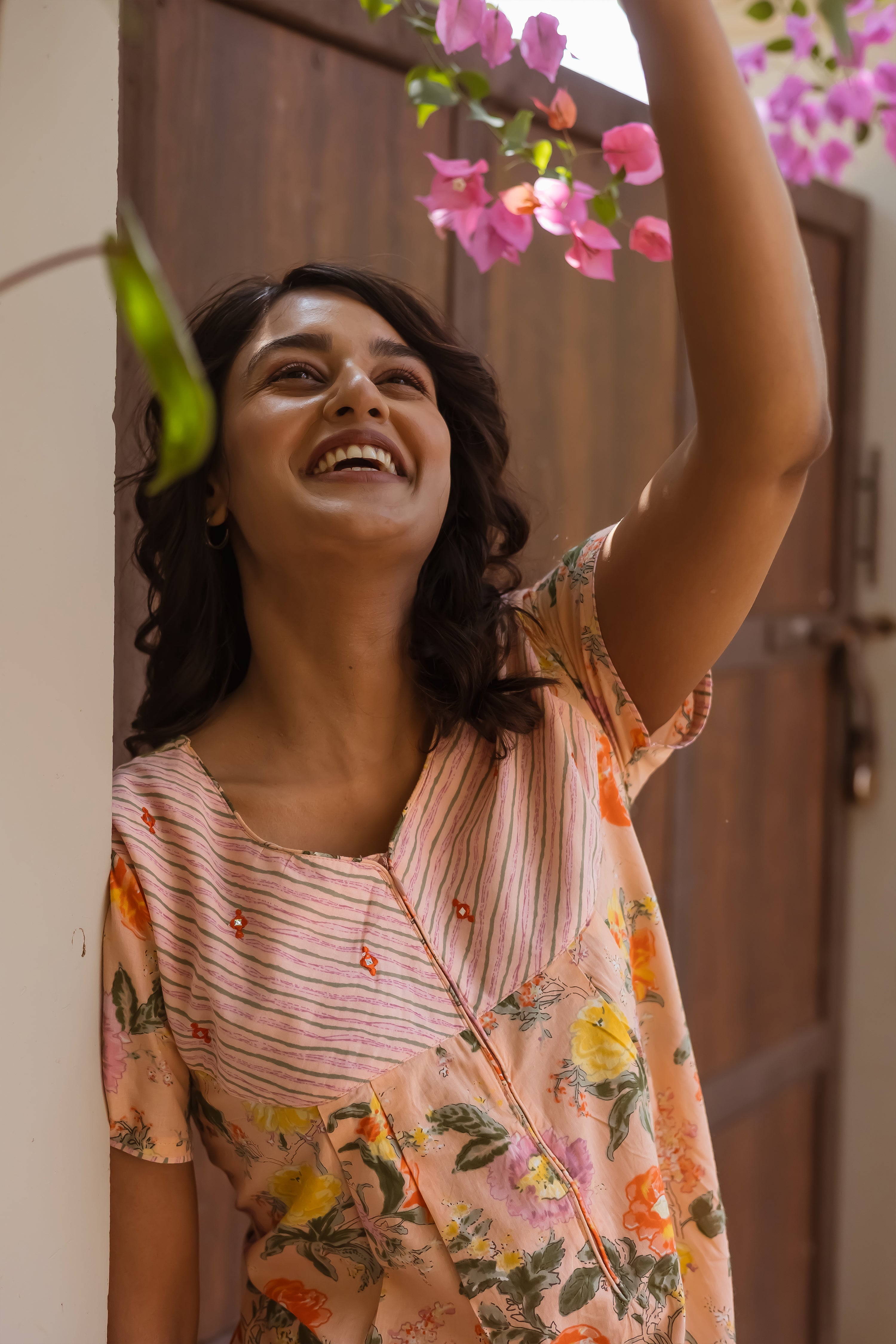 Floral Printed Cotton Nighty with Foil Mirror - Peach