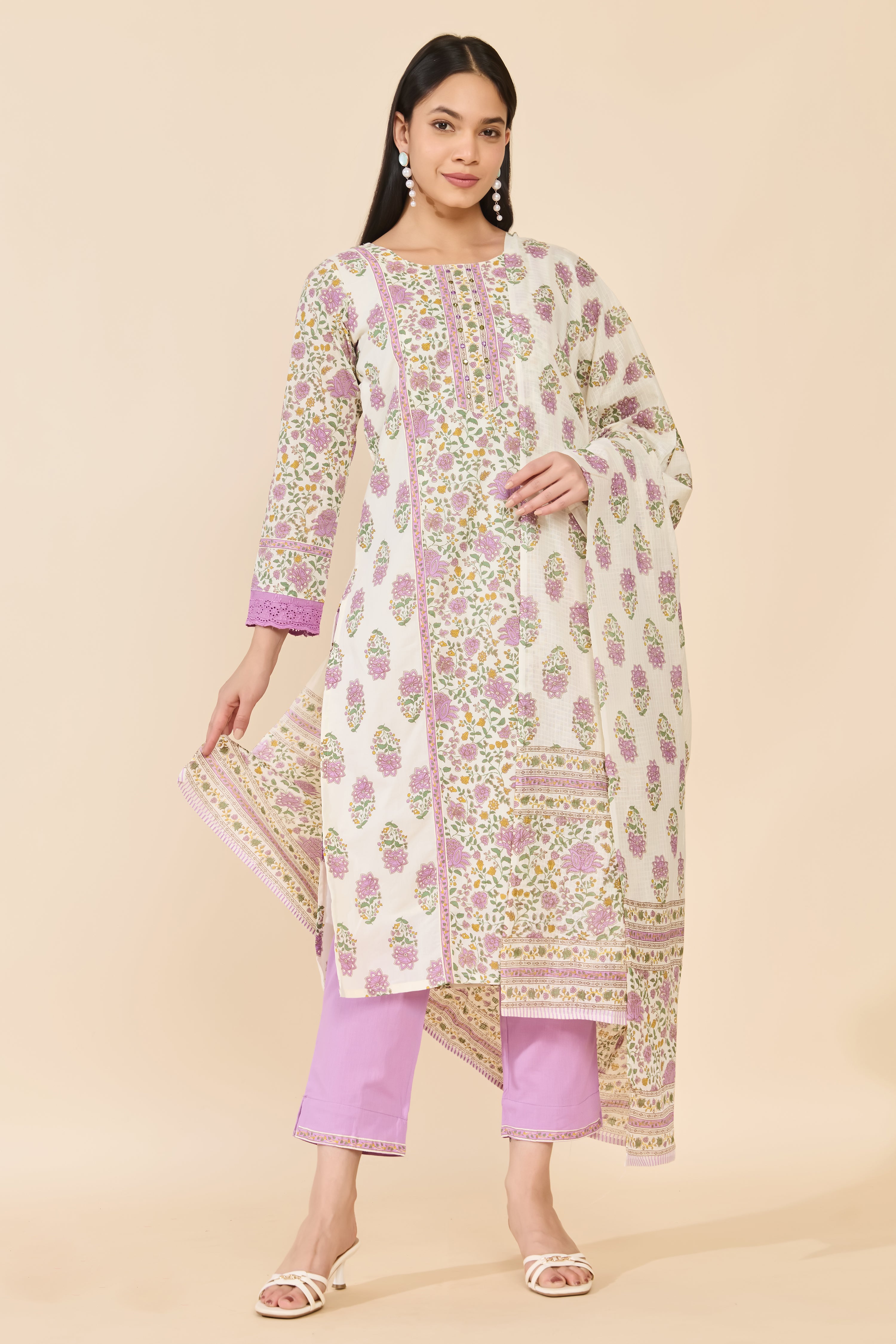 WHITE FLORAL COTTON KURTA SET