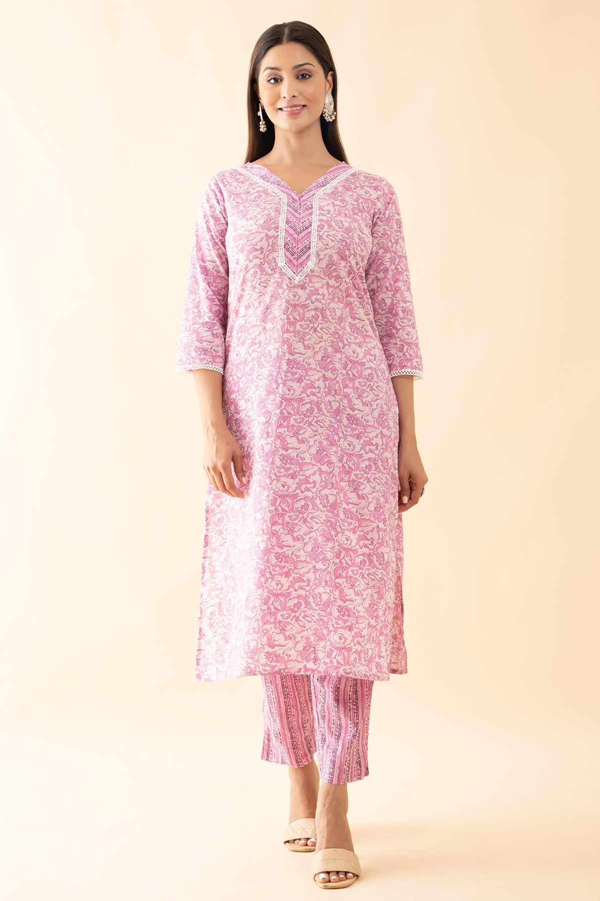 Floral Printed Cotton Kurtaset with Dupatta - Pink