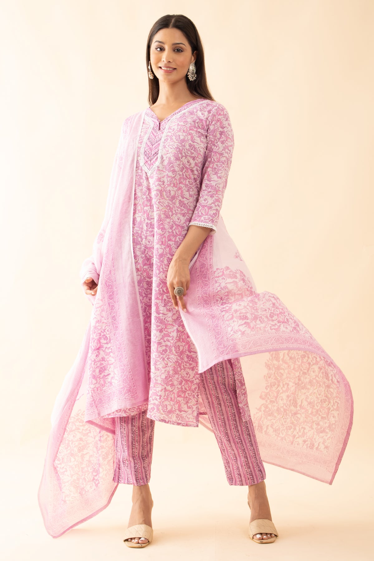 Floral Printed Cotton Kurtaset with Dupatta - Pink