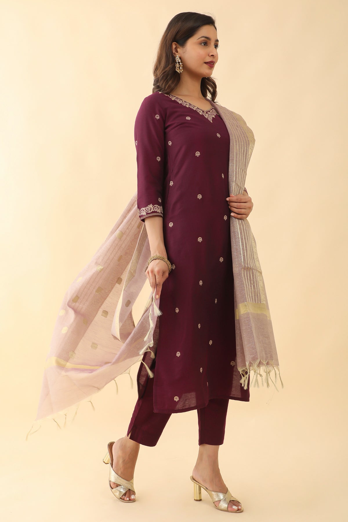 All over Floral Printed With Foil Mirror Embellished Kurta Set With Brocade Weave Dupatta Purple