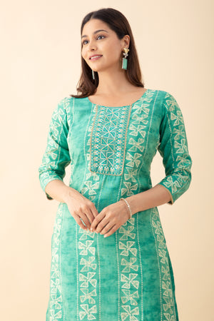 Bandhani Printed Kurta Set With Sequin Dupatta - Green & White