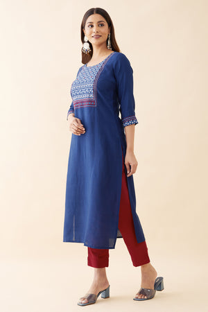 Geometric Printed Kurtaset with Printed Dupatta - Blue & Red