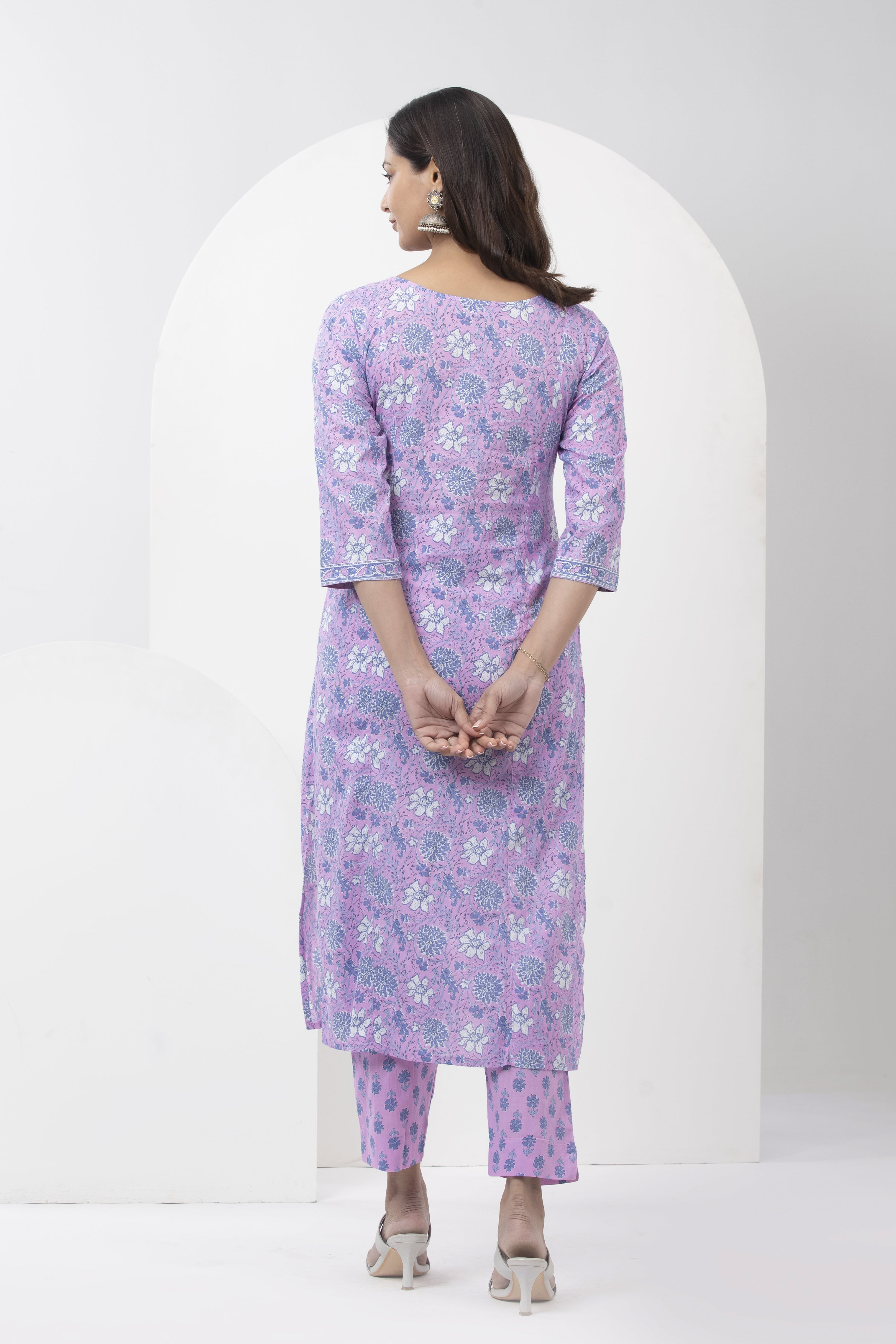 Floral Printed Cotton Kurtaset with Dupatta - Light Purple