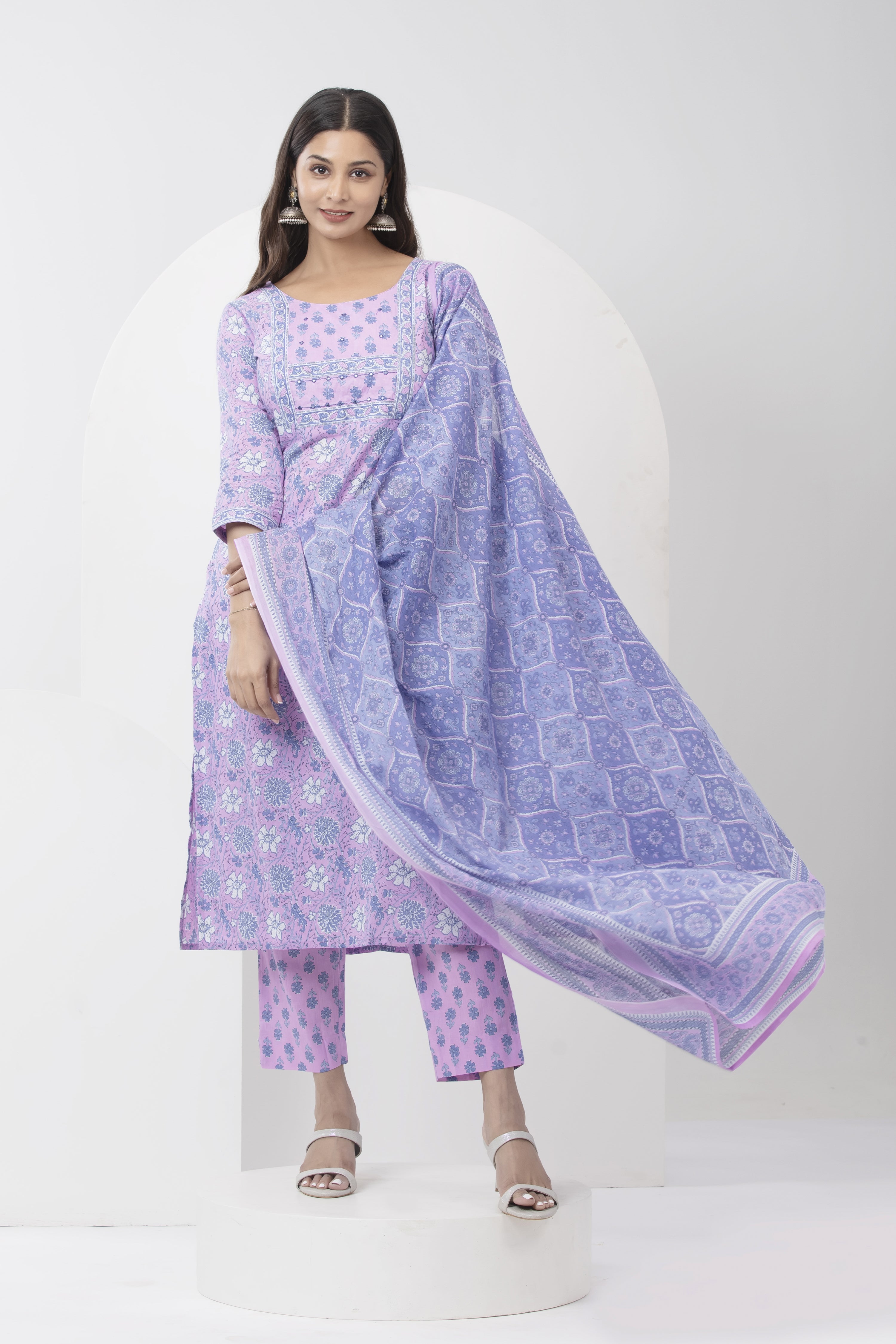 Floral Printed Cotton Kurtaset with Dupatta - Light Purple