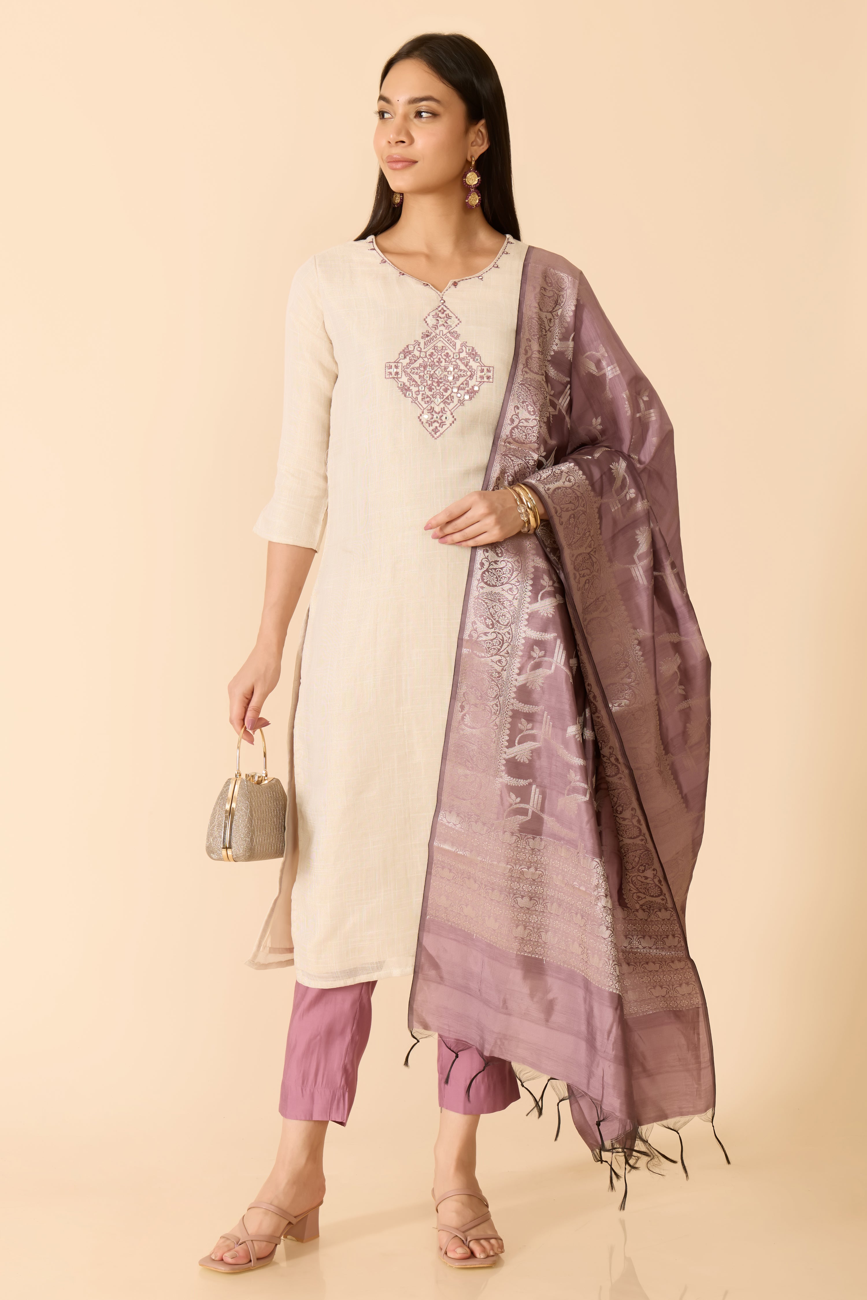 BEIGE KOTA DORI KURTA SET WITH LAVENDER DUPATTA