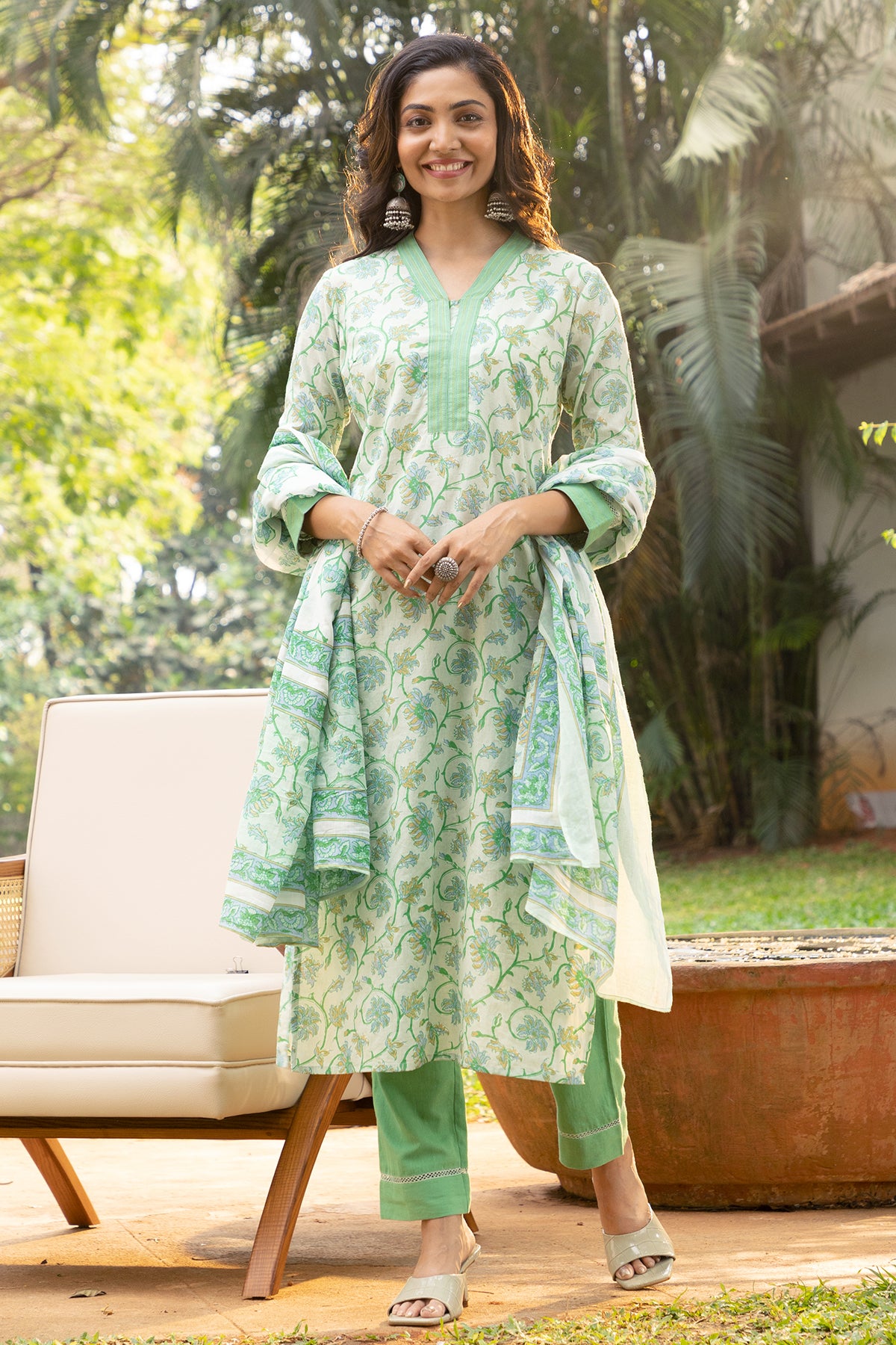 Floral Printed Cotton Kurta set - Green