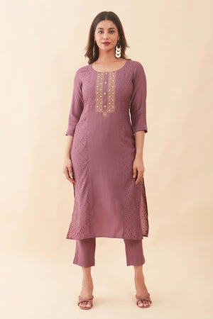 All Over Geometric Prined & Embroidered Kurta Set With Cutwork Dupatta - Purple