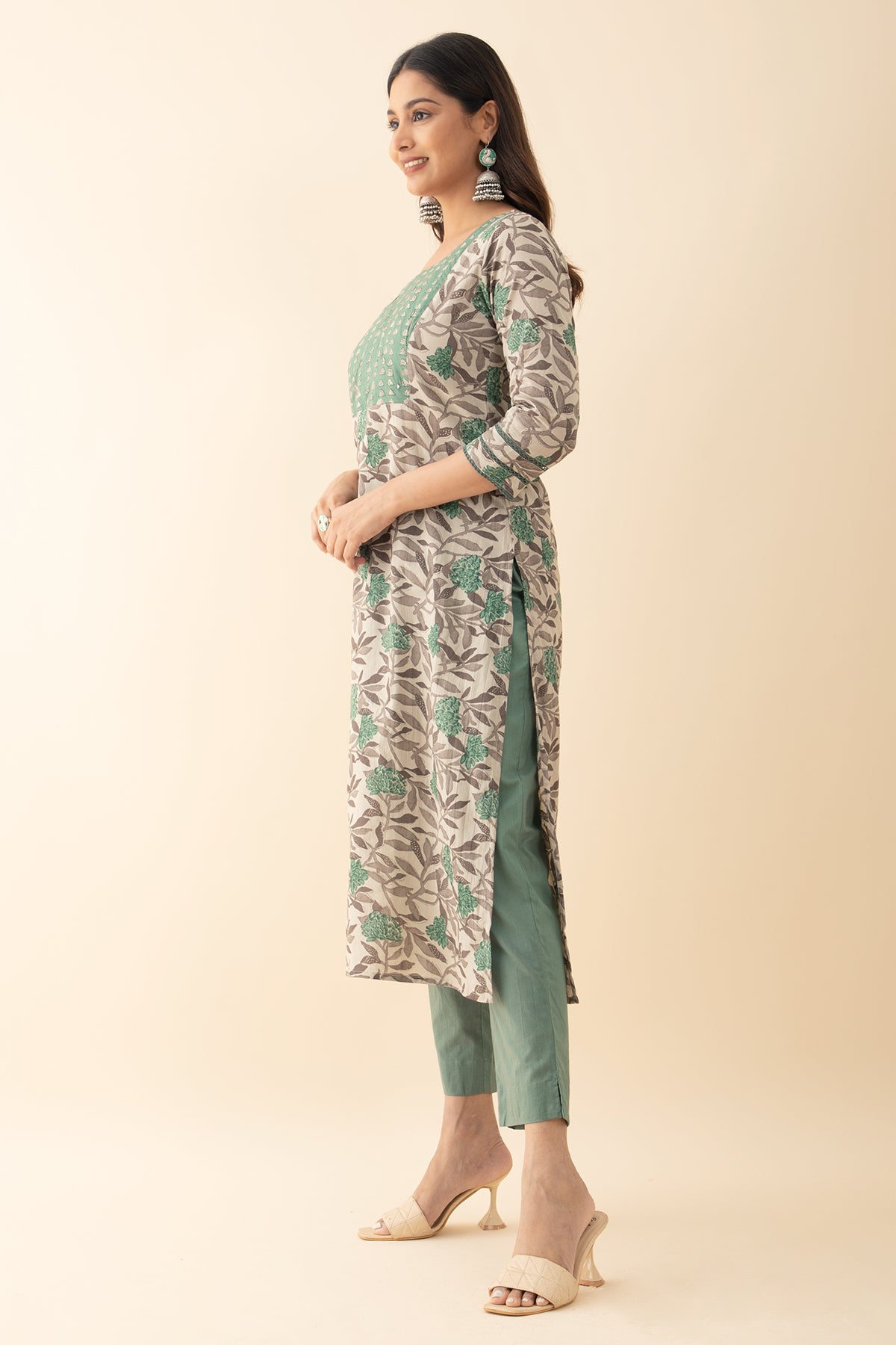 Floral Printed Cotton Kurta set - Green