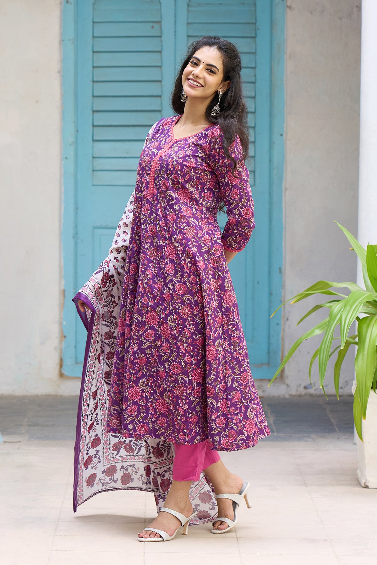 Floral Printed Cotton Kurta-Set with Dupatta - Purple
