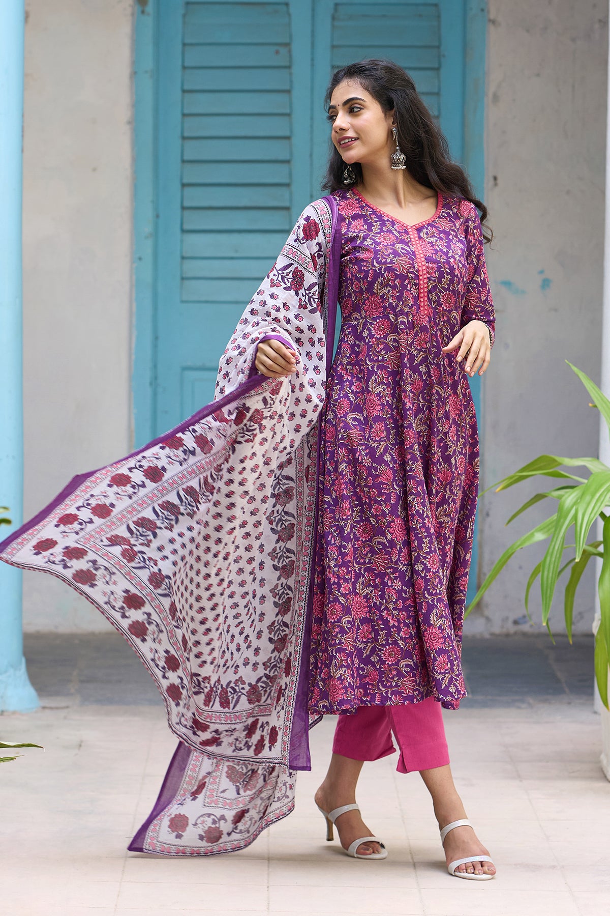 Floral Printed Cotton Kurta-Set with Dupatta - Purple
