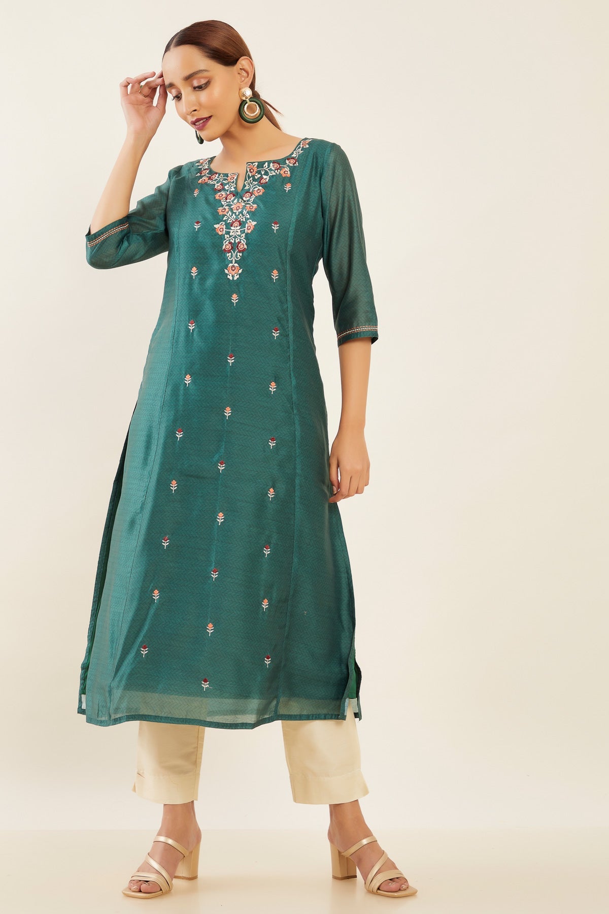 Floral Embroidered Placement Kurta Set- Green