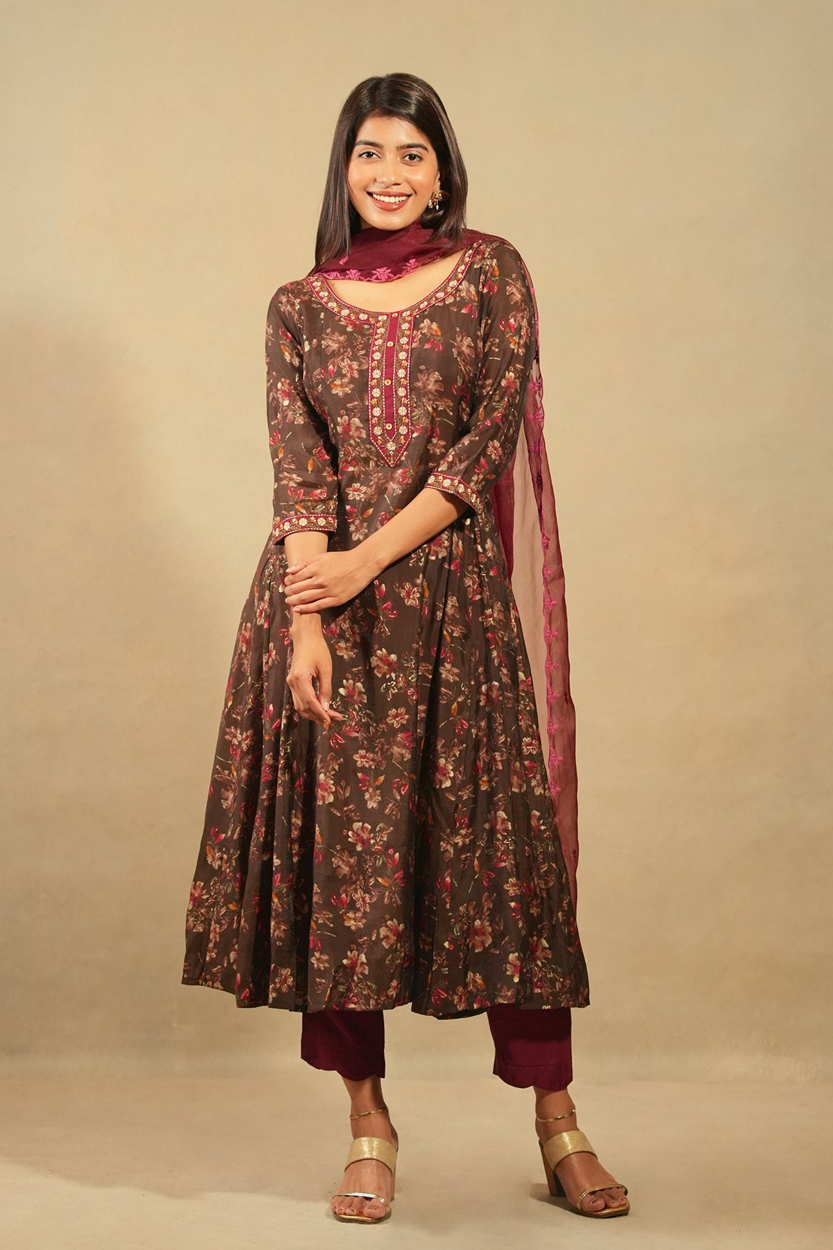 Floral Embroidered Neckline Kurta Set With Scallop Dupatta Brown Maroon
