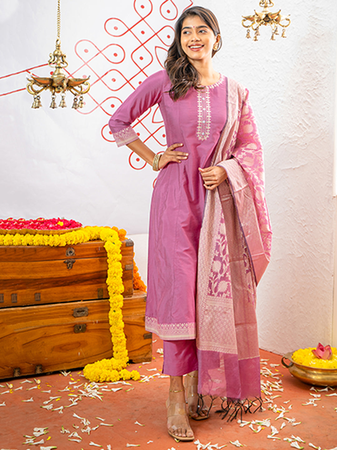 Floral Embroidered A line Kurta Set With Brocade Dupatta Pink