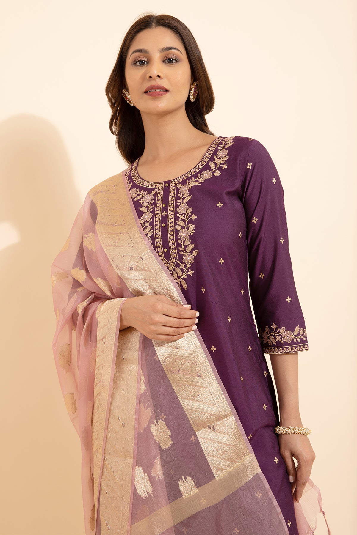 Floral Embroidered Printed Kurta Set With Brocade Dupatta Purple Pink