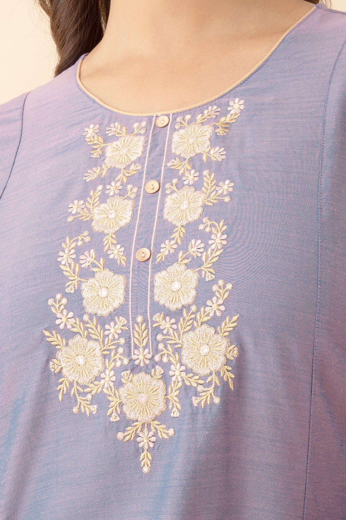 Contrast Floral Embroidery Yoke Kurta Set With Zari Dupatta1 - Purple & Beige