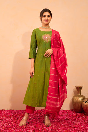 Mandala Embroidered Kurtaset with Dupatta - Green & Pink
