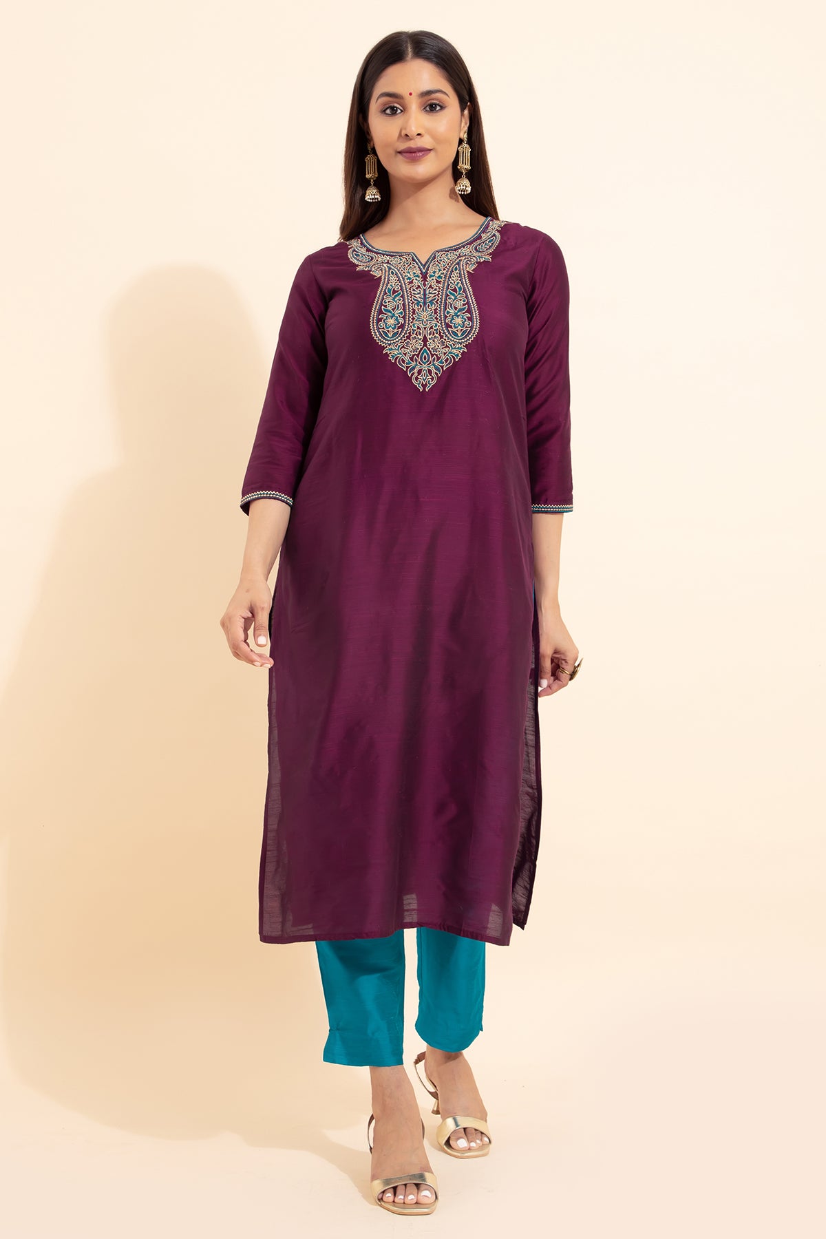 Paisley Embroidered Kurtaset with Brocade Dupatta - Burgundy & Blue