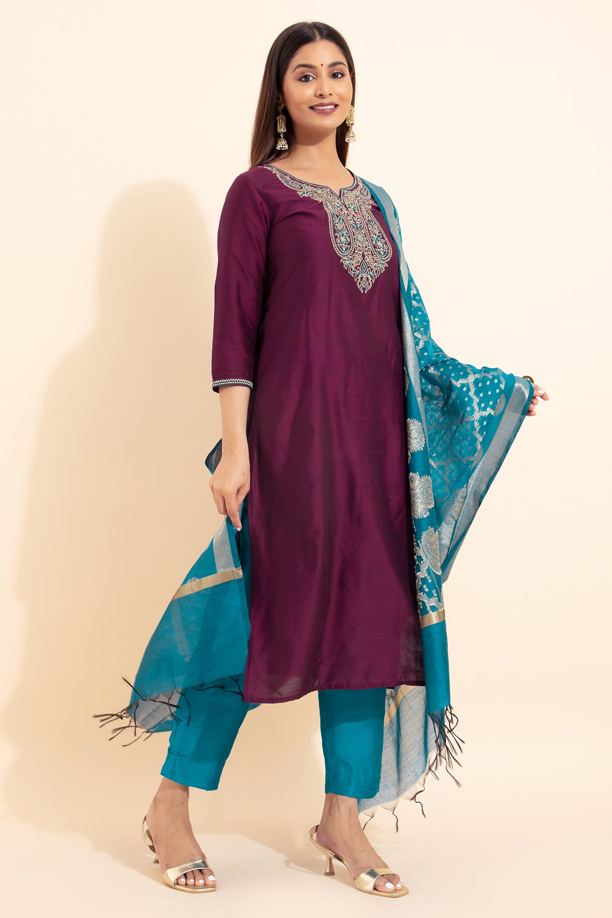 Paisley Embroidered Kurtaset with Brocade Dupatta - Burgundy & Blue