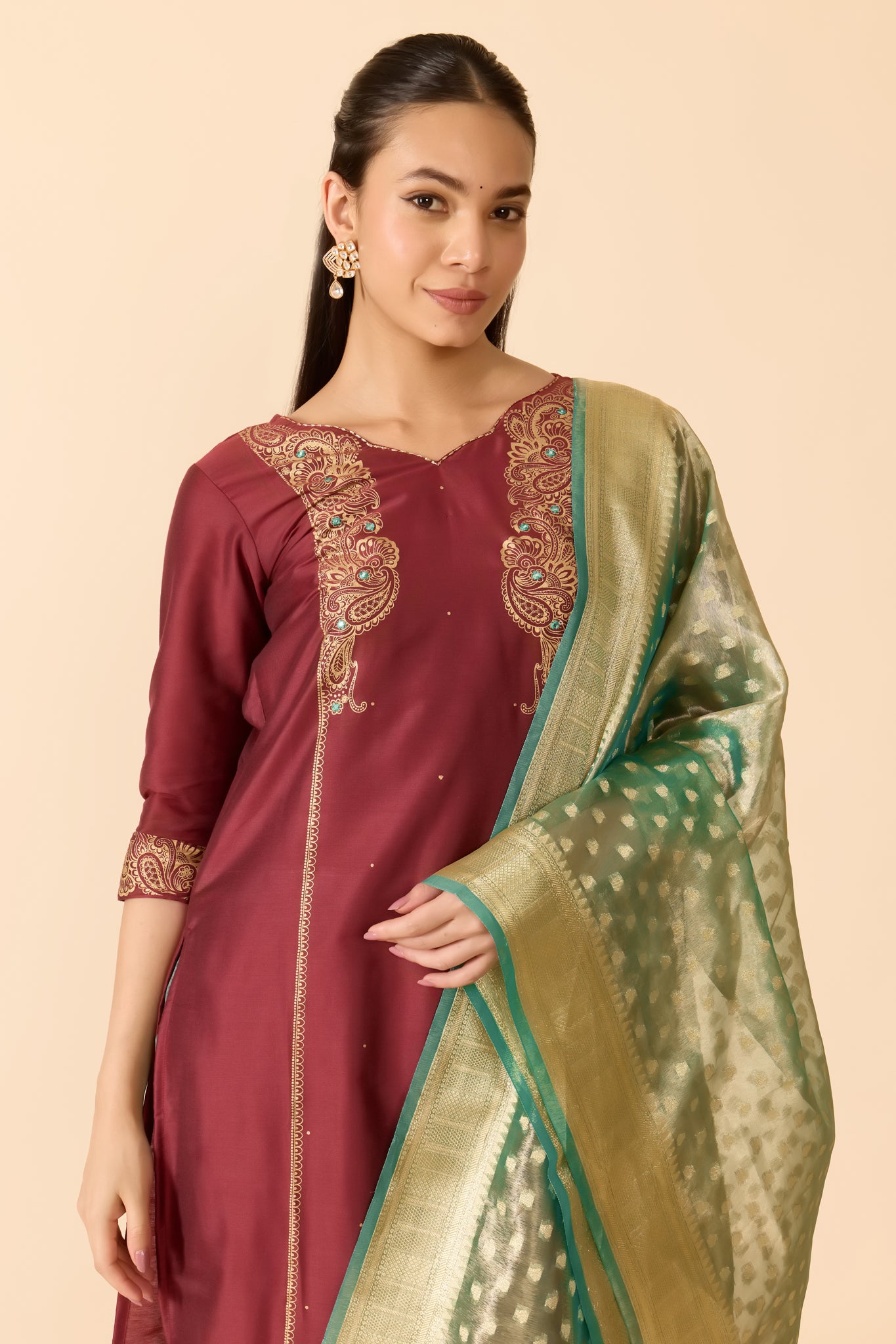 MAROON ART SILK KURTA SET WITH TURQUOISE DUPATTA
