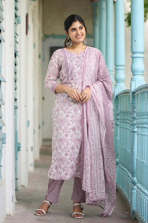 Monochrome Floral Printed Cotton Kurta set - Mauve
