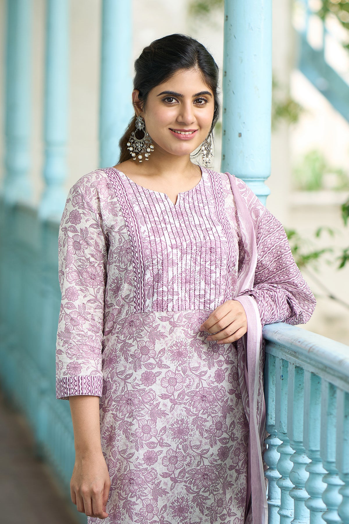 Monochrome Floral Printed Cotton Kurta set - Mauve