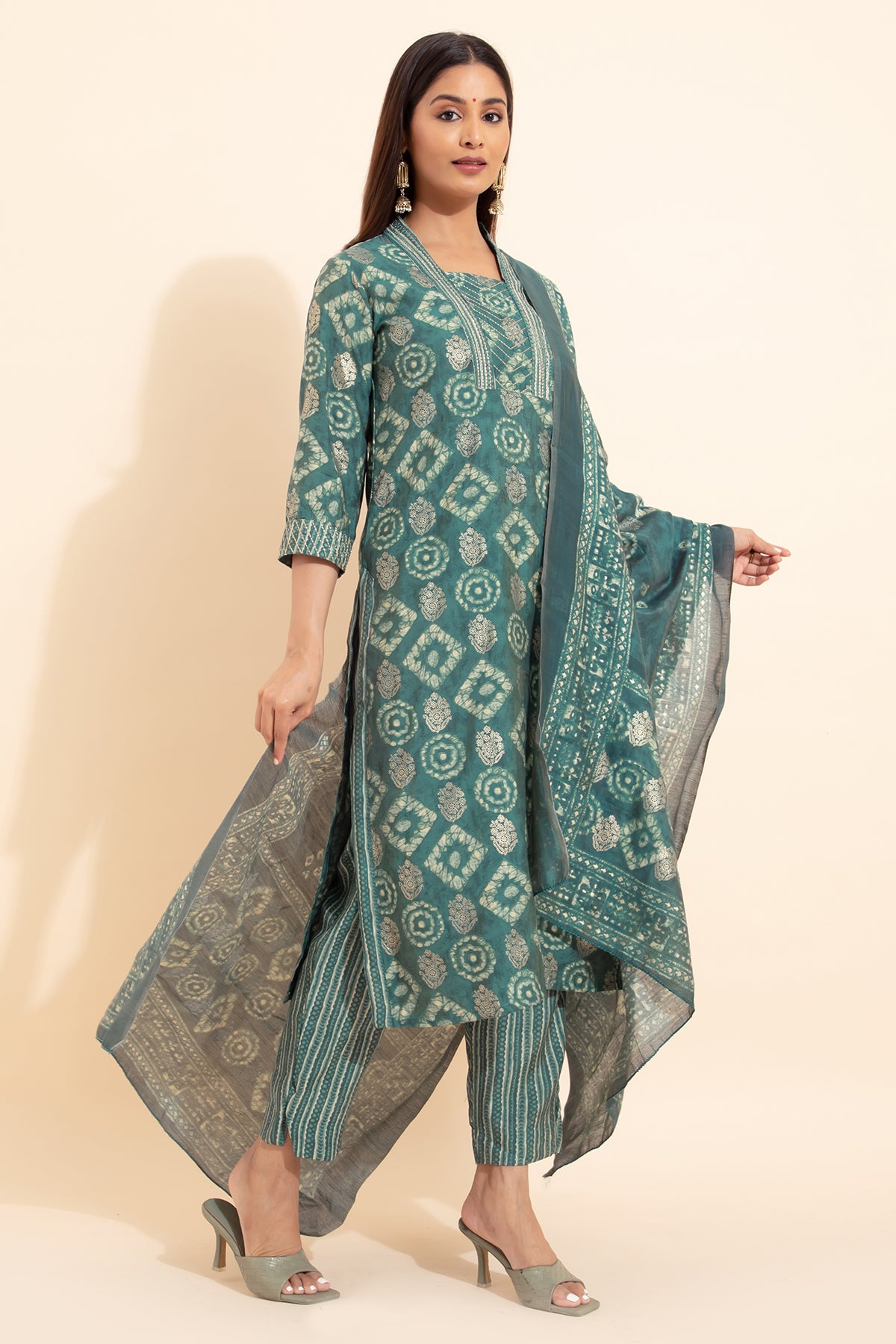 Bandhej Printed Kurtaset with Dupatta - Teal