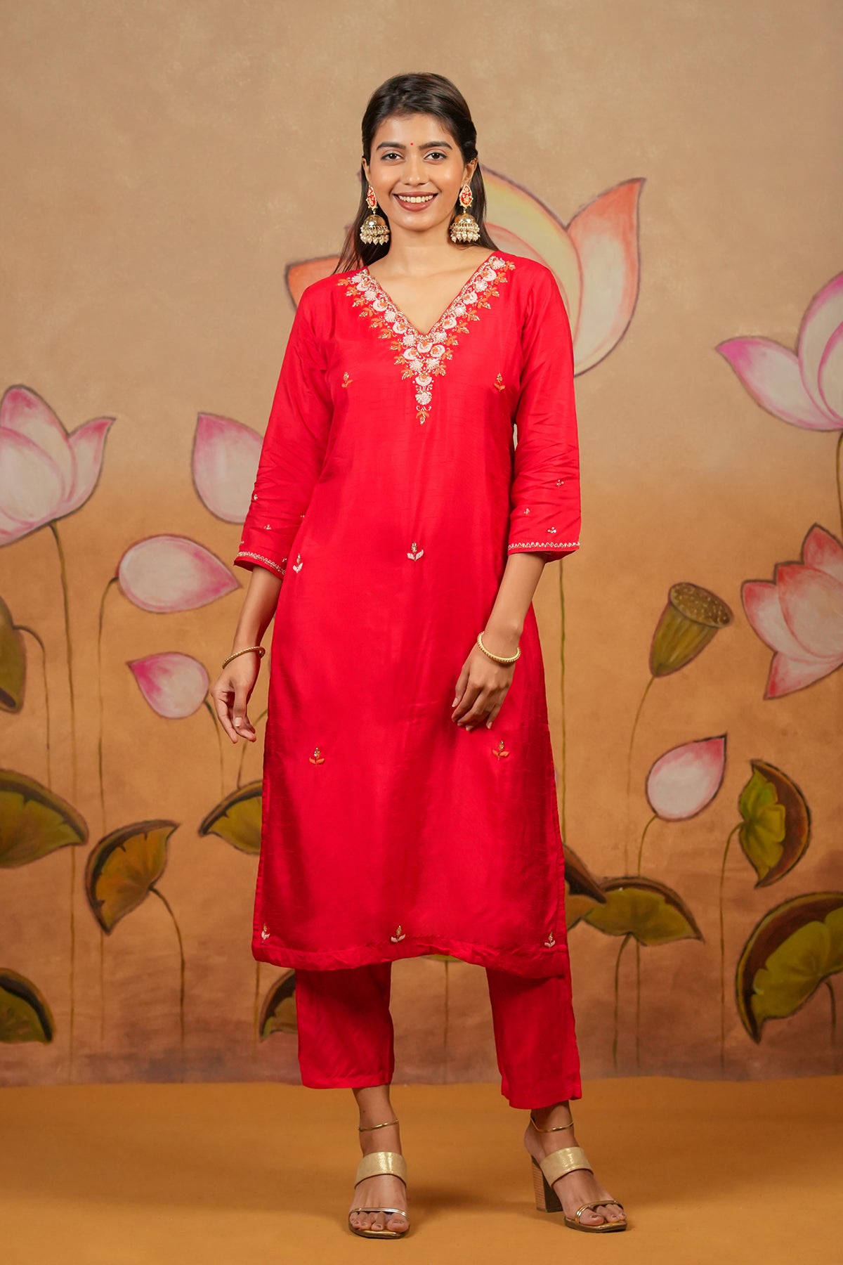 Zardosi Rich Bead Embroidered Kurta Set With Brocade Dupatta Red
