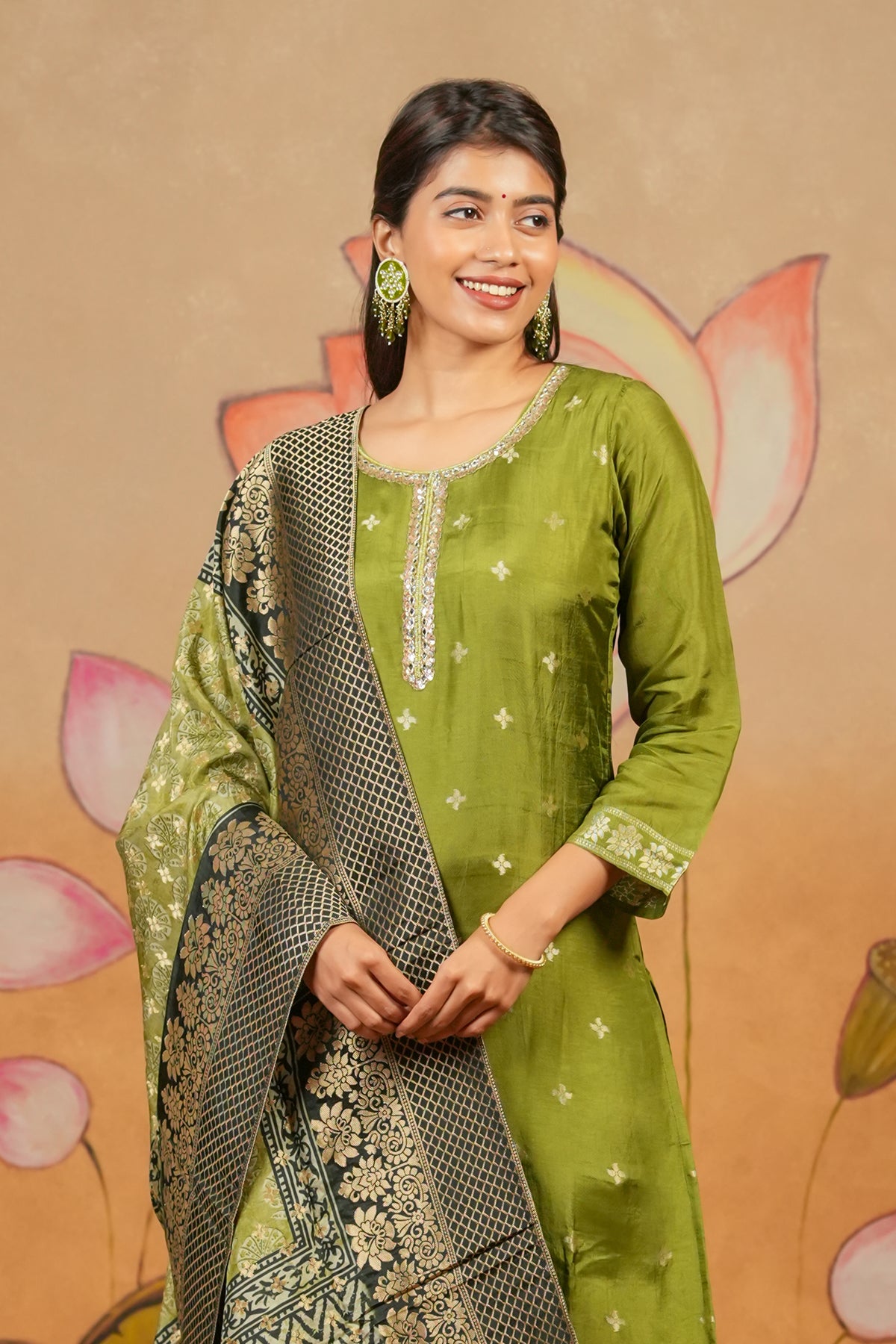 Allover Floral Weave With Mirror Sequin Embroidered Kurta Set With Brocade Dupatta Green
