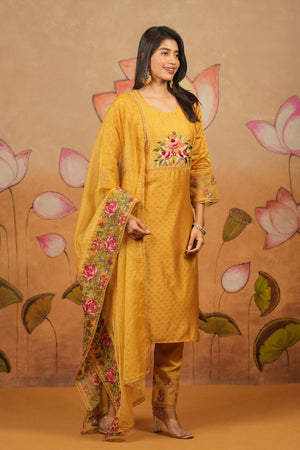 Sequin Floral Embroidered Yoke Kurta Set With Embroidered Laced Organza Dupatta Mustard
