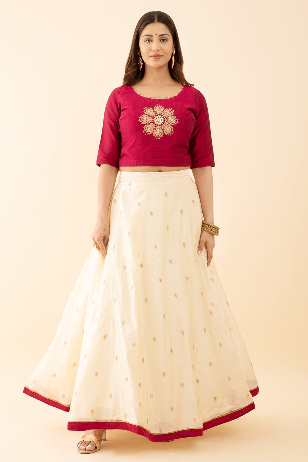 Mayil Peeli Embroidered Skirt Set with Foil Mirror Embellishment