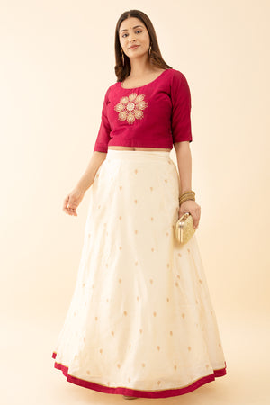 Mayil Peeli Embroidered Skirt Set with Foil Mirror Embellishment