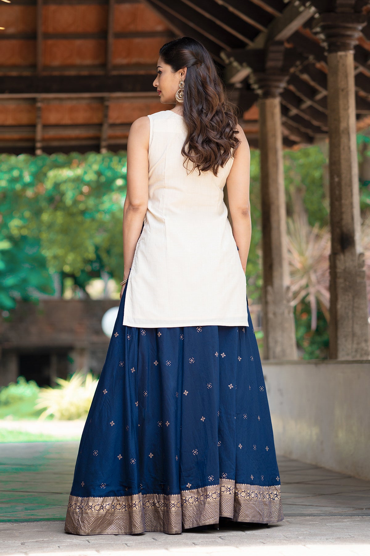 Kathakali Printed Skirtset with Side Tie-up - Off-White & Blue
