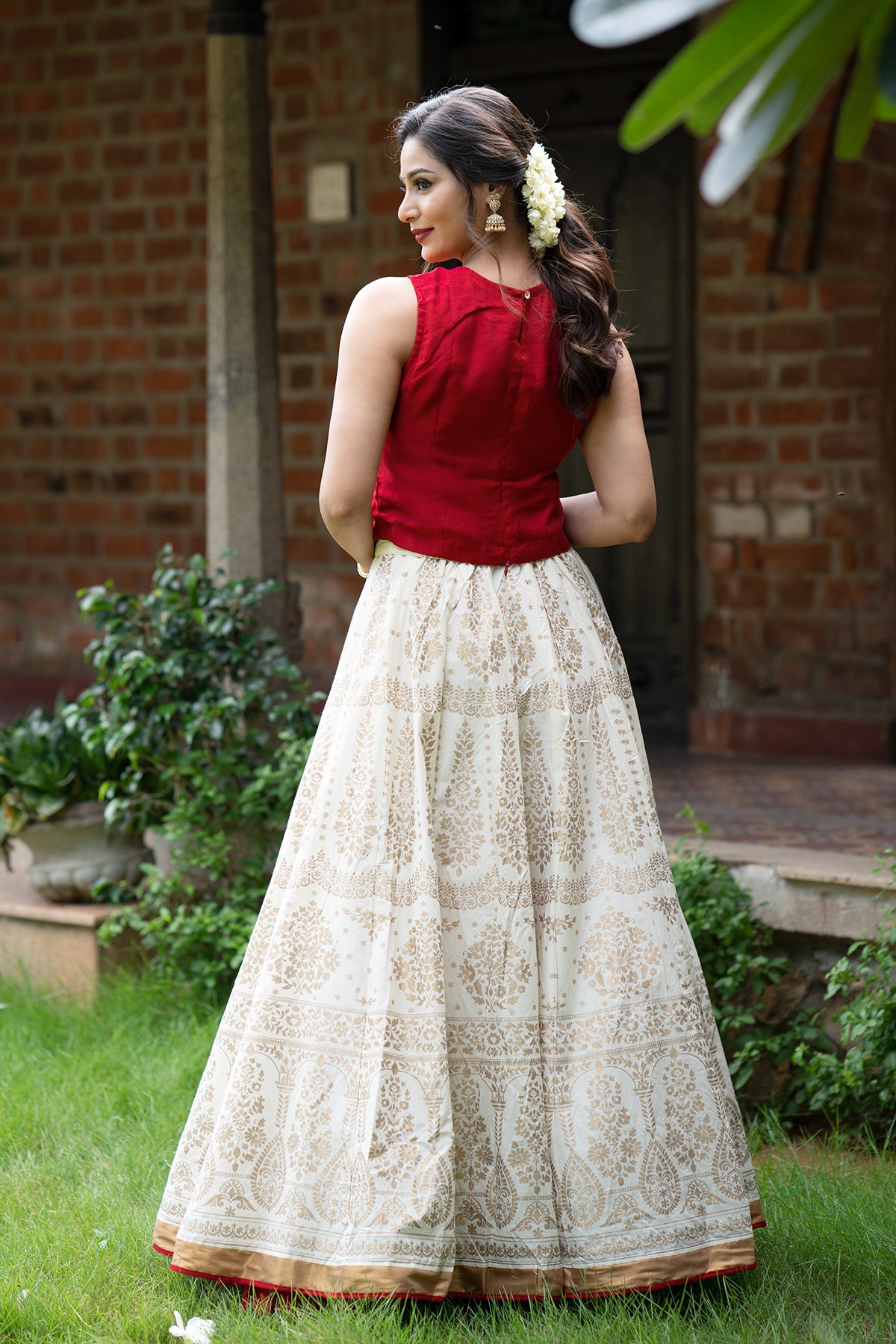 Floral Embroidered & Printed Skirtset - Red & Off-White
